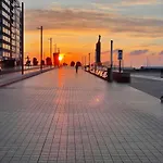 公寓 Sea,sun And Fun Vernieuwd Modern Op Toplocatie 50 M Visserkaai 奥斯滕德