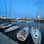 公寓 Sea,sun And Fun Vernieuwd Modern Op Toplocatie 50 M Visserkaai 奥斯滕德