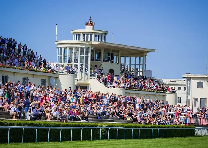 Апартаменты Sea,sun And Fun *